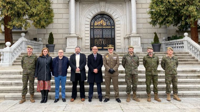 El Gobierno regional renueva con los ministerios de Educación y Defensa el convenio para impartir enseñanzas de FP en centros docentes militares de Castilla-La Mancha