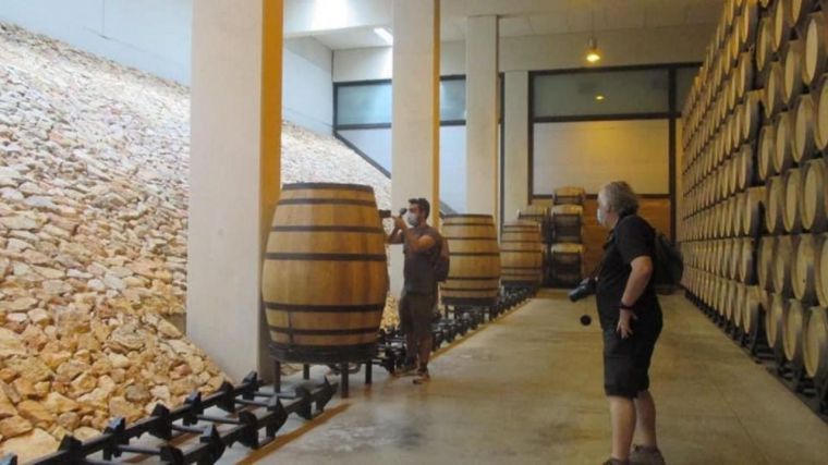 El Gobierno de Castilla-La Mancha promociona las Rutas del Vino de la región a través de la experiencia de los autores del blog ‘Guías Viajar’