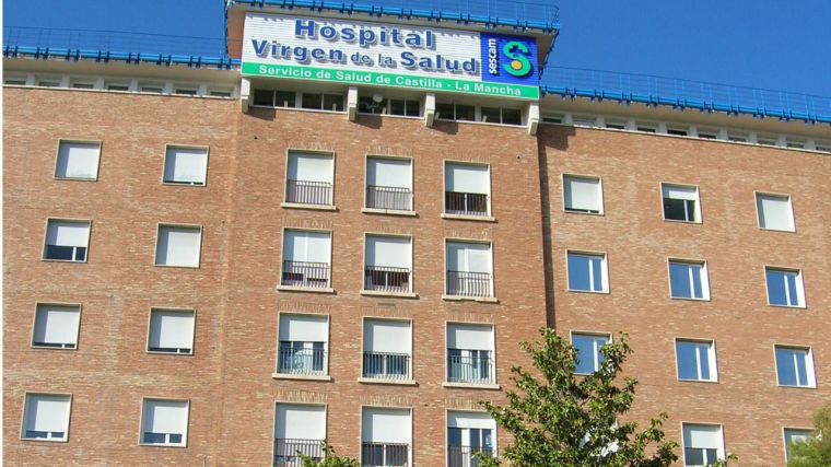 Tercera ola de covid: Las urgencias de Toledo sobrepasadas, 'con falta de personal y de espacios y 90 pacientes pendientes de ingreso'