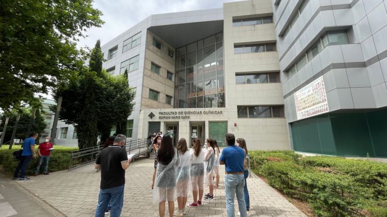 La Facultad de Ciencias y Tecnologías Químicas de la UCLM presenta su oferta académica en unas jornadas de puertas abiertas presenciales 
