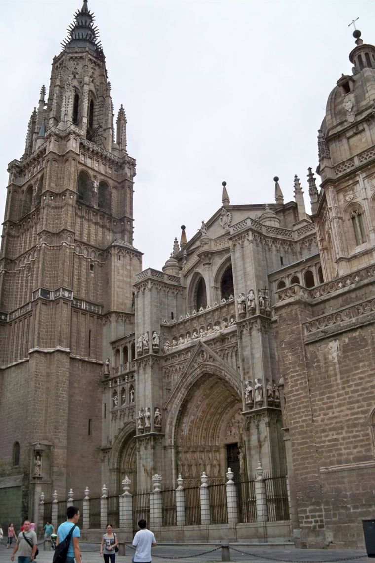 El Consejo de Ministros aprueba obras de emergencia en la cubierta de la Catedral de Toledo por casi un millón