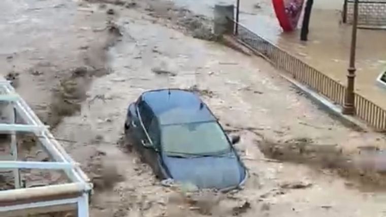 La tromba de agua causa inundaciones y destrozos en Toledo y varios municipios de la provincia