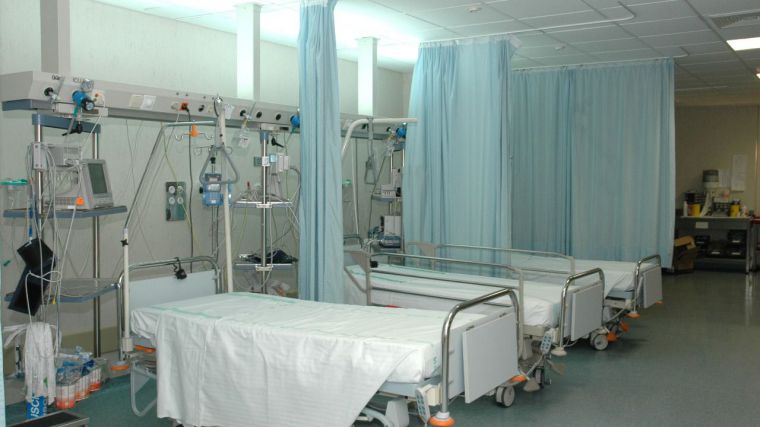 SATSE denuncia el cierre de 200 camas en los hospitales de Castilla-La Mancha este verano