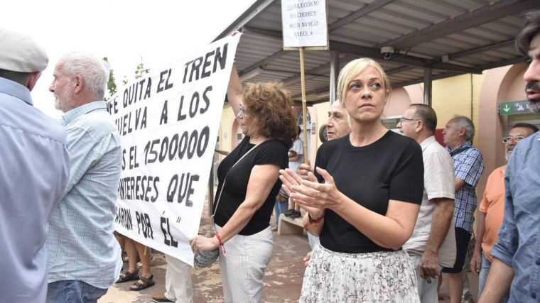 Picazo denuncia el recorte de trenes en Castilla-La Mancha: 'Es un maltrato permanente'