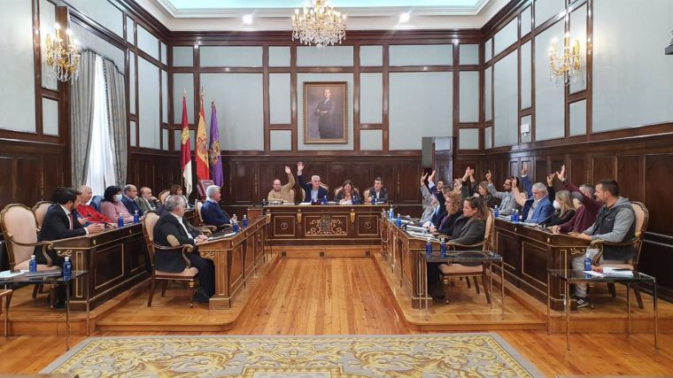 La Diputación de Guadalajara aprueba inicialmente su presupuesto para 2023 con el voto en contra de PP, Vox y Unidas Podemos
