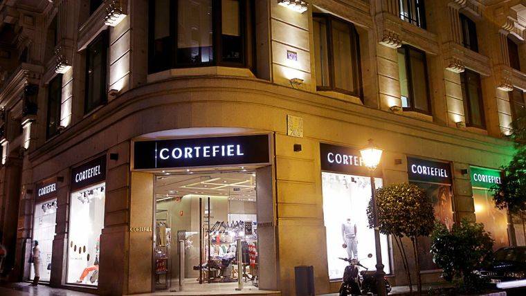 Fachada de una tienda Cortefiel (Foto: Grupo Cortefiel)