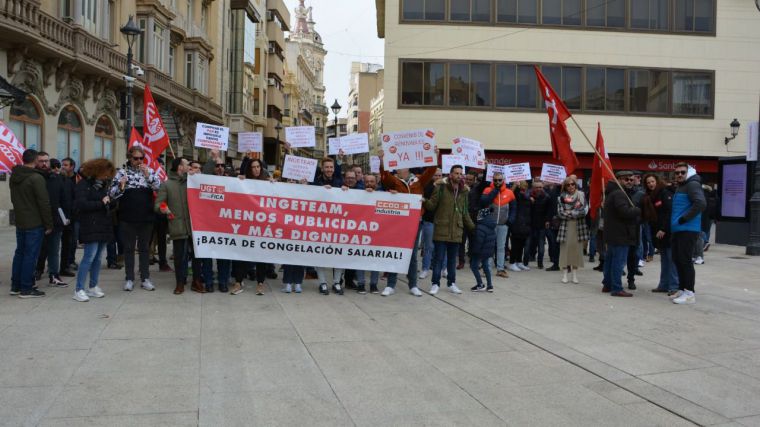 Más de un centenar de trabajadores de INGETEAM se manifiestan en Albacete reclamando 'justicia salarial'