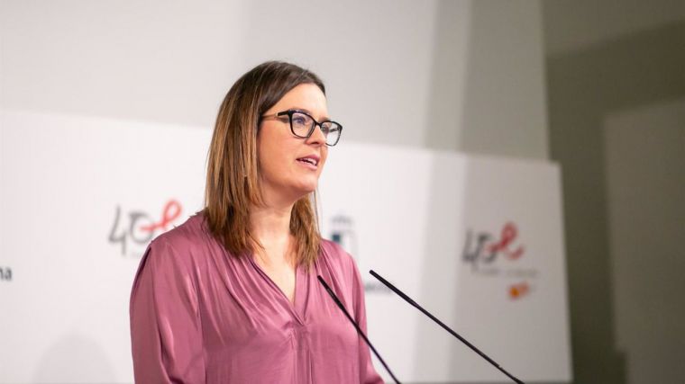 CLM aplaude la 'seriedad' de PP y PSOE al tramitar el nuevo Estatuto y apunta a darlo por cerrado en el primer semestre