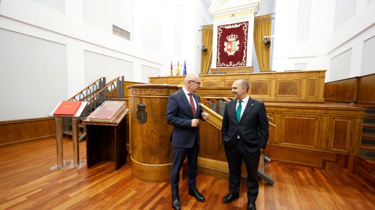 Bellido se reúne con el embajador checo