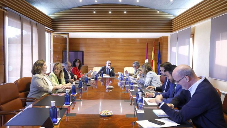 El próximo Pleno de las Cortes debatirá sobre la directiva de agua, el Pacto Verde y el AVE a Talavera