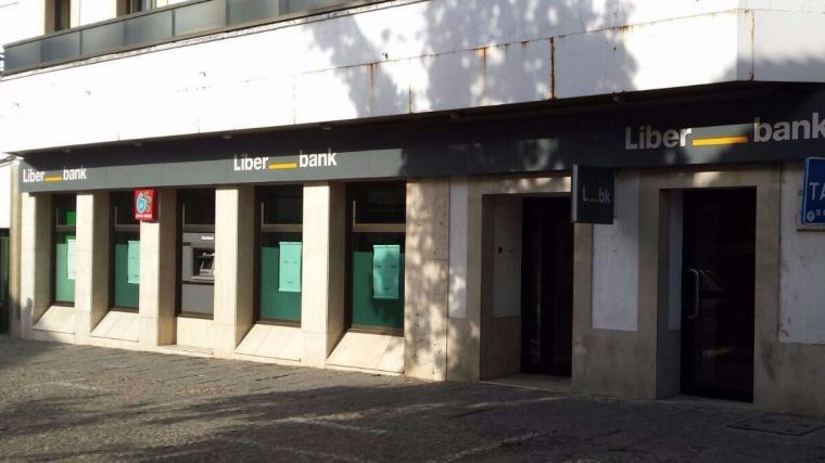 Abanca trata de hacerse con Liberbank, cuya fusión con Unicaja ya contaba con el plácet del BCE 